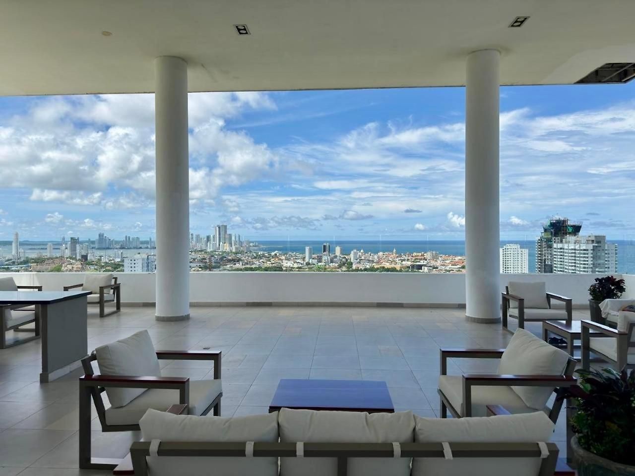 Apartment Bluemar